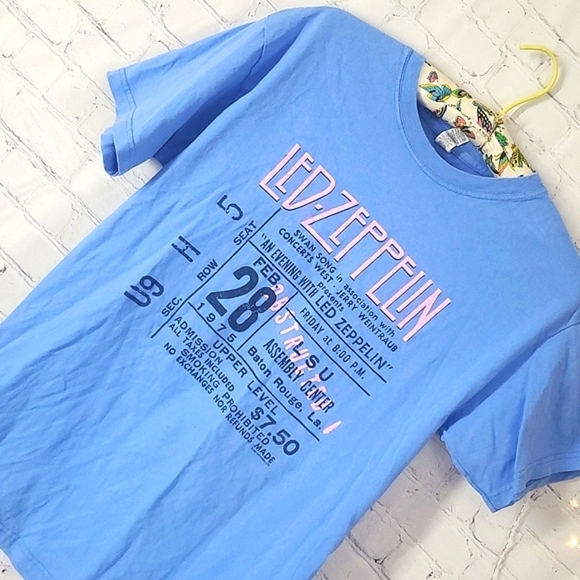Hot Topic Led Zeppelin Blue & Pink Vintage Inspired Band Tee Womens Size Medium - Picture 7 of 11